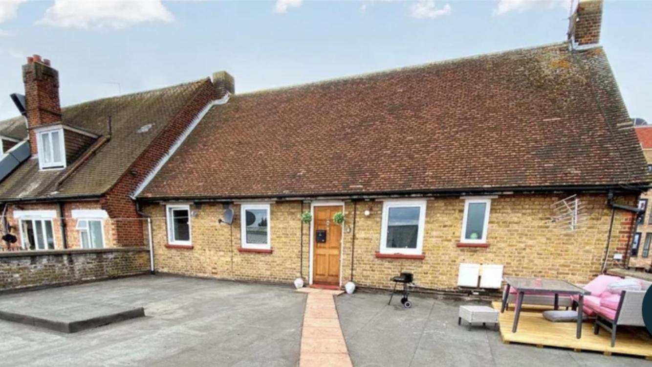 4 Bedroom Property Close To The Harry Potter Studio And Watford Junction Watford (Hertfordshire) Exterior foto